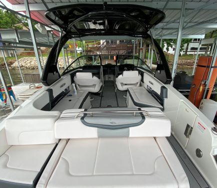 2021 Chaparral 307 SSX Power boat for sale in Sunrise Beach, MO - image 3 